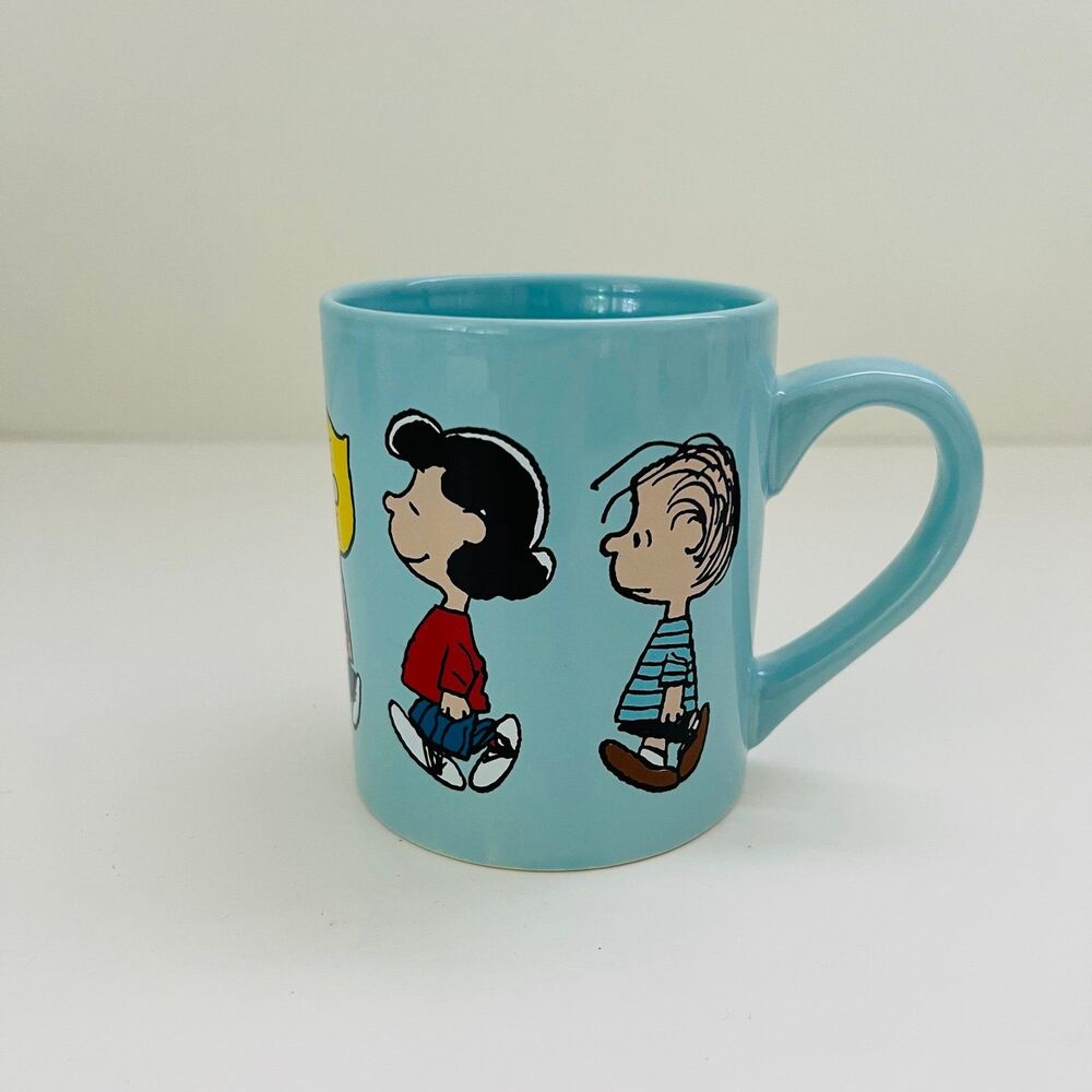 PEANUTS Group Walk Together In A Line Ceramic Coffee Mug Cup